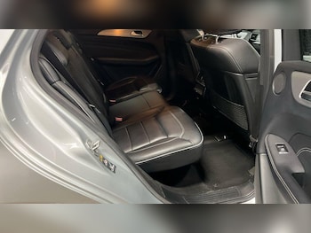 Used Mercedes-Benz M Class 2012 for sale - 77386236: Photo