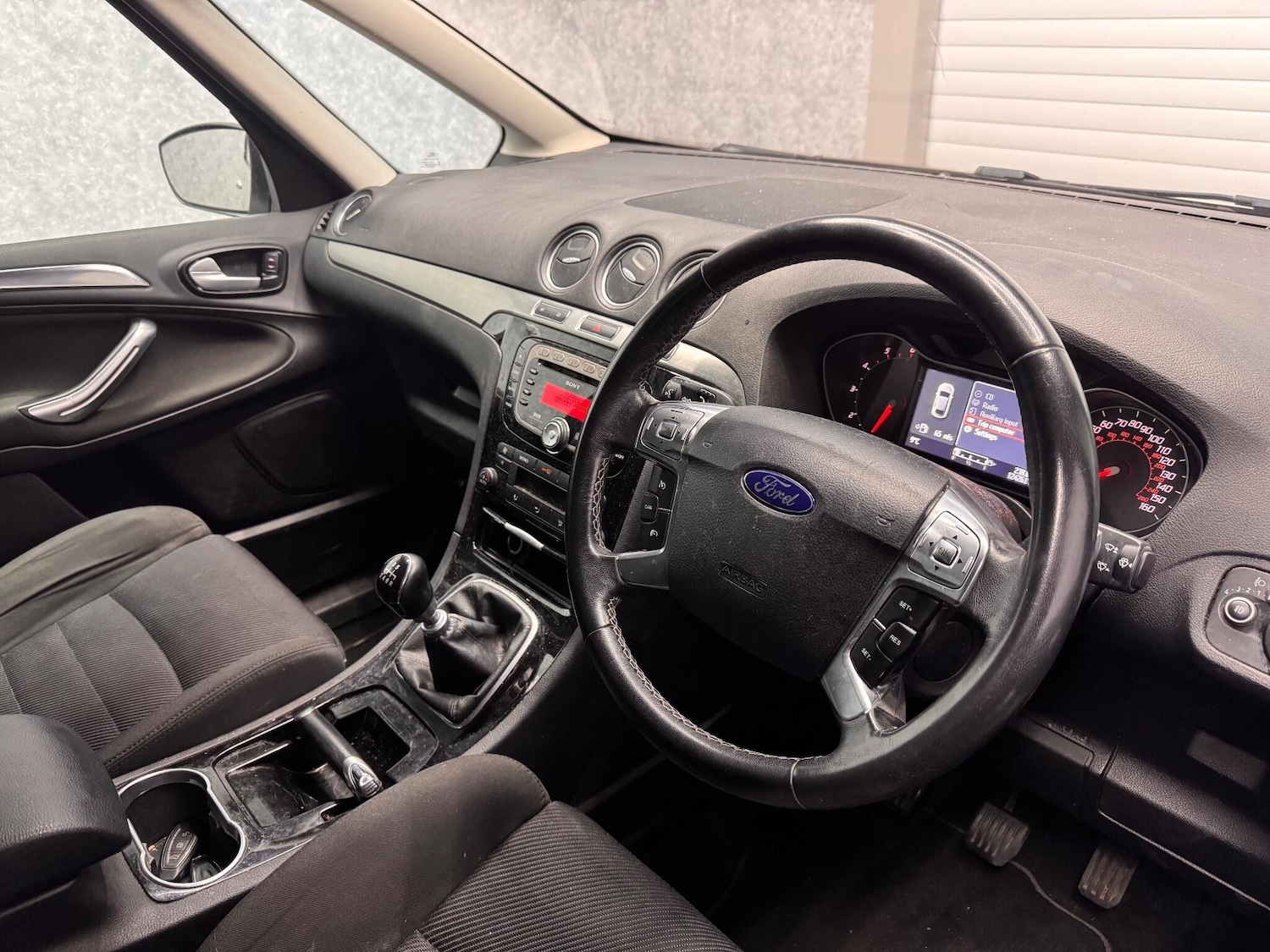 Used Ford Galaxy 2012 for sale - 76701314: Photo 2