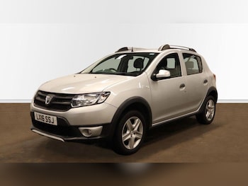 Used Dacia Sandero Stepway 2016 for sale - 77050255: Photo