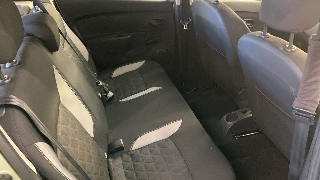 Used Dacia Sandero Stepway 2016 for sale - 77050255: Photo 4