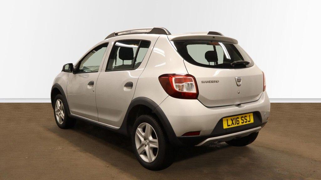 Used Dacia Sandero Stepway 2016 for sale - 77050255: Photo 9