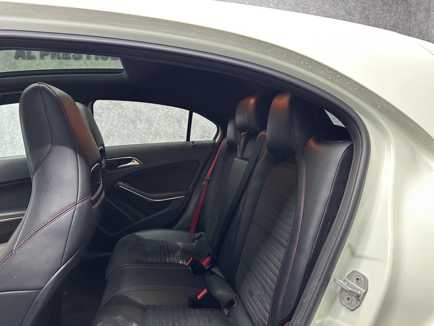 Used Mercedes-Benz A-Class 2013 for sale - 77723224: Photo 2