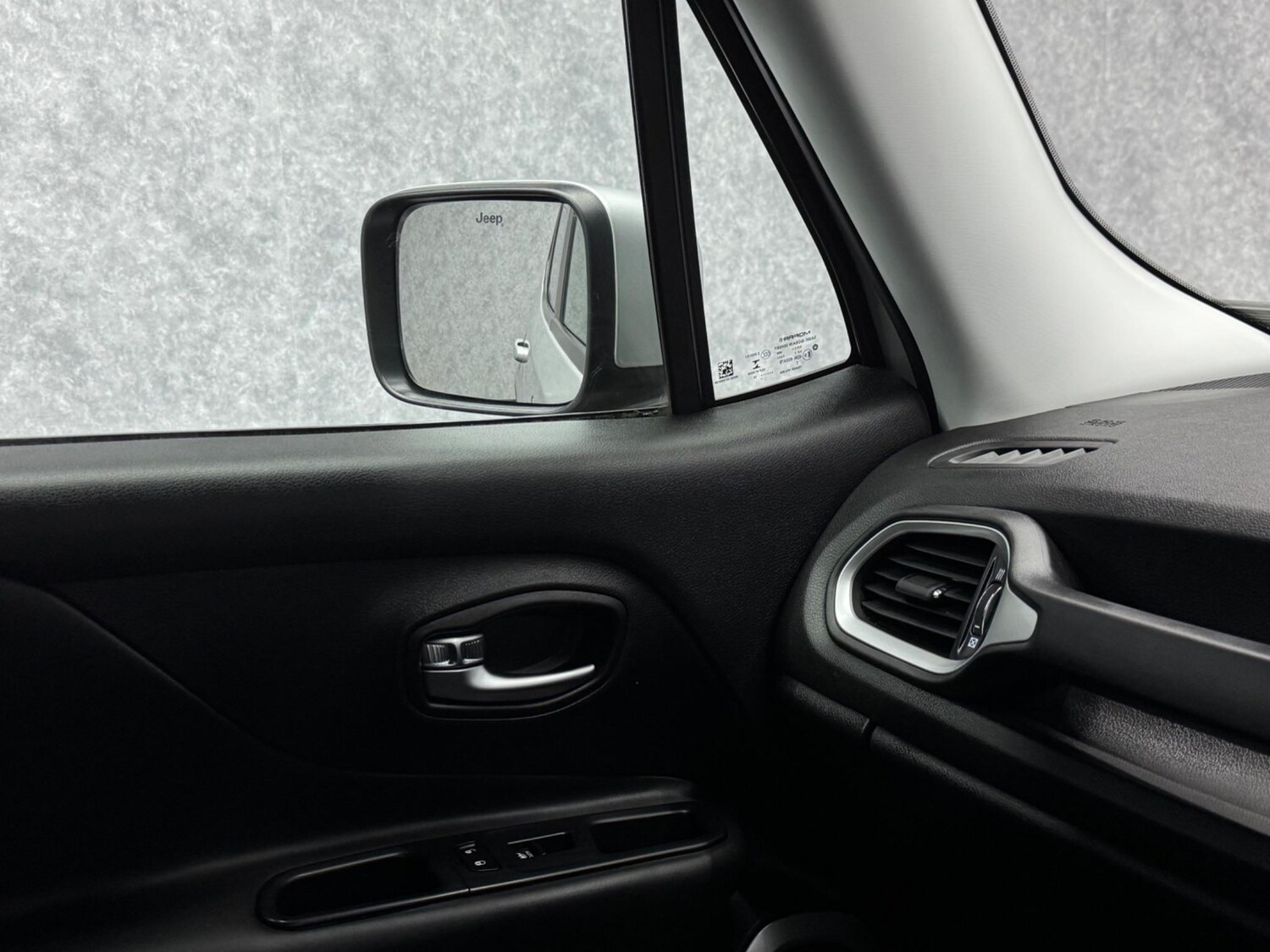 Used Jeep Renegade 2016 for sale - 78058465: Photo 20