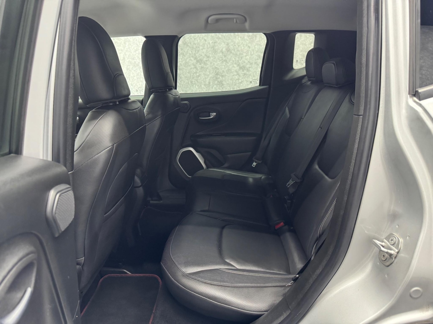 Used Jeep Renegade 2016 for sale - 78058465: Photo 3