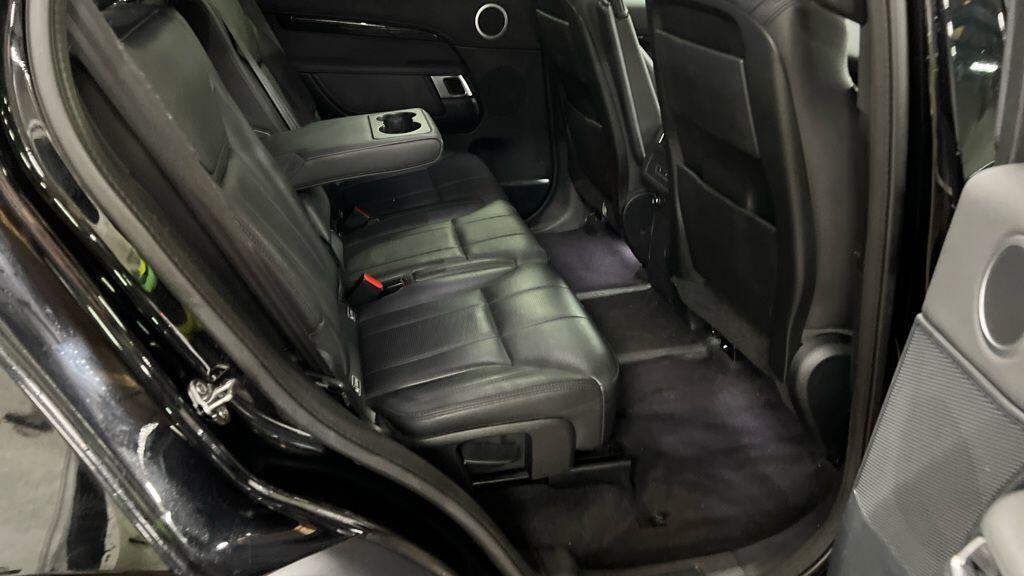 Used Land Rover Discovery 2019 for sale - 76371581: Photo 3