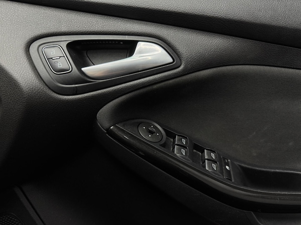 Used Ford Focus 2015 for sale - 76214272: Photo 20