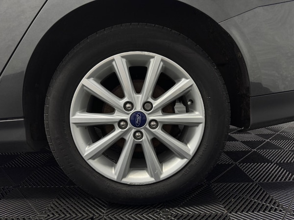 Used Ford Focus 2015 for sale - 76214272: Photo 29