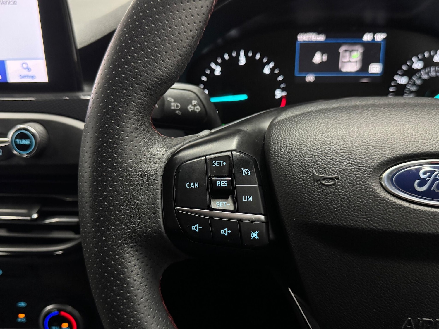 Used Ford Focus 2021 for sale - 78085921: Photo 8