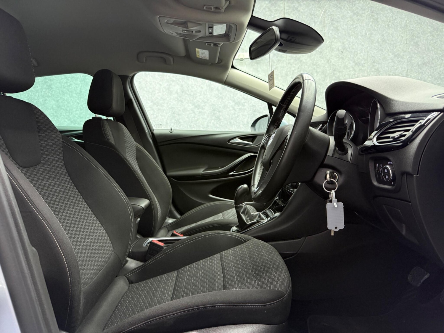 Used Vauxhall Astra for sale - 78057543: Photo 7