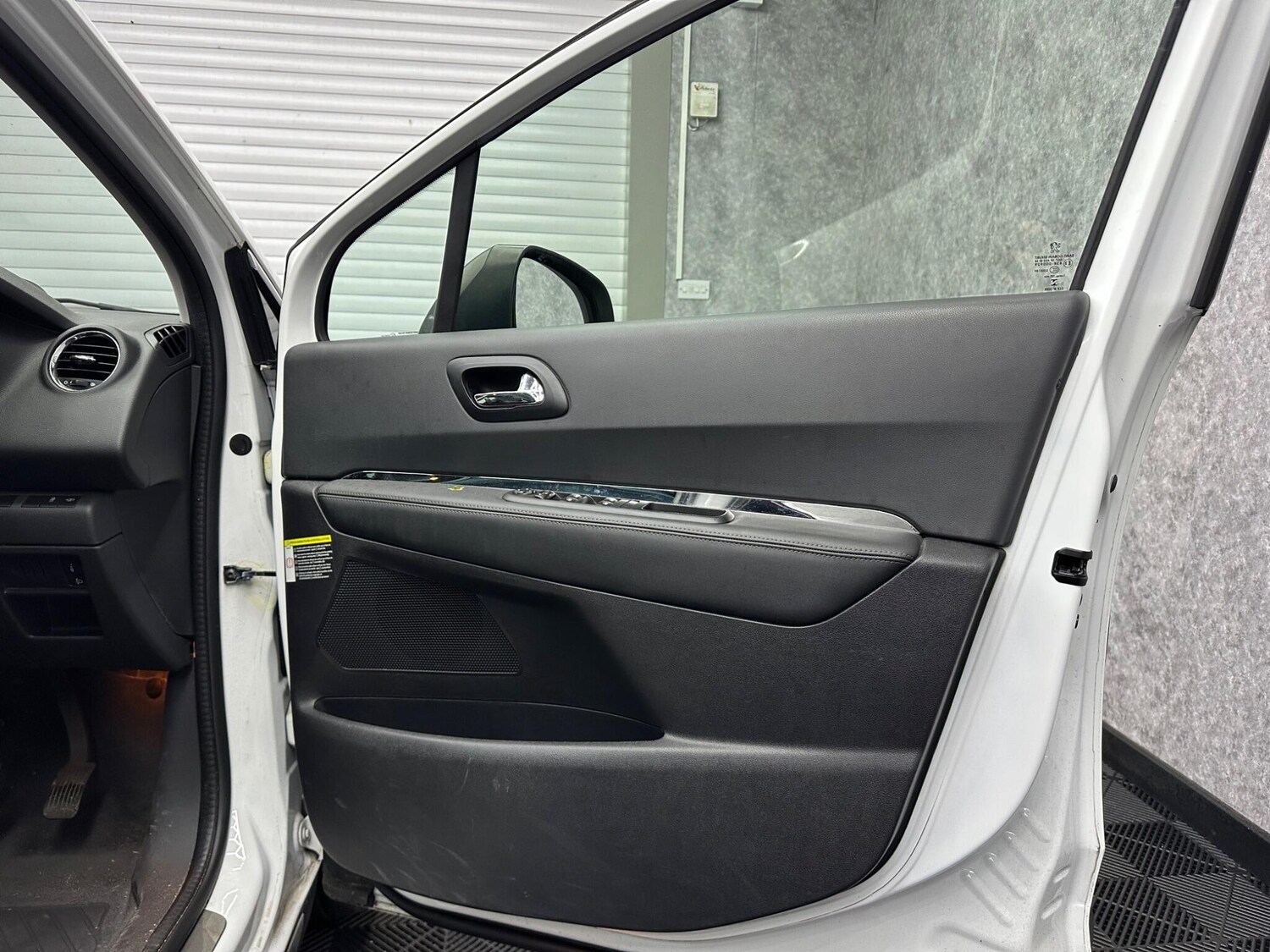 Used Peugeot 3008 2016 for sale - 78058273: Photo 18