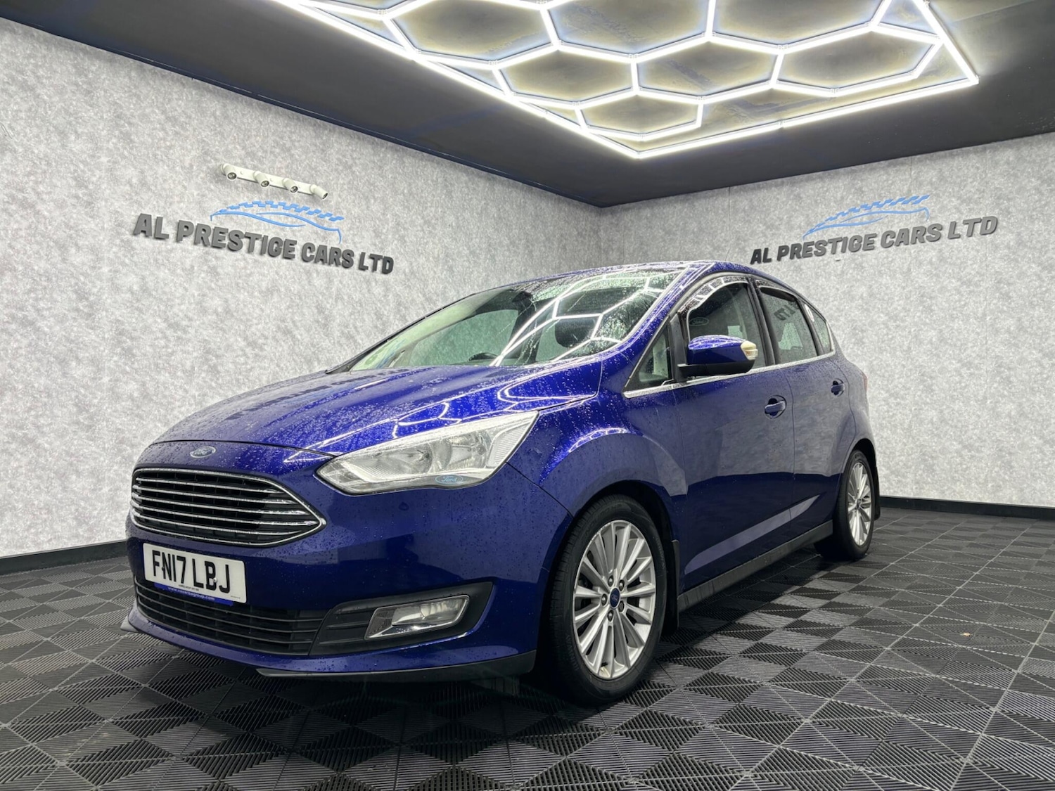 Used Ford C-Max 2017 for sale - 78058458: Photo 1