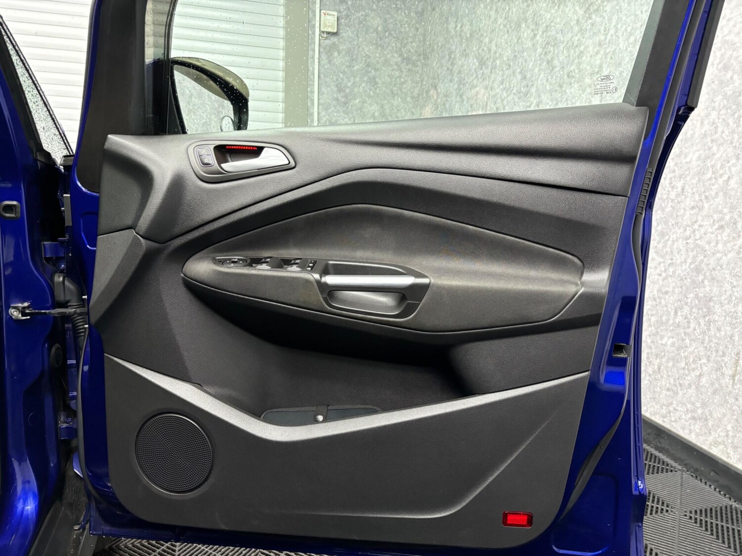 Used Ford C-Max 2017 for sale - 78058458: Photo 14