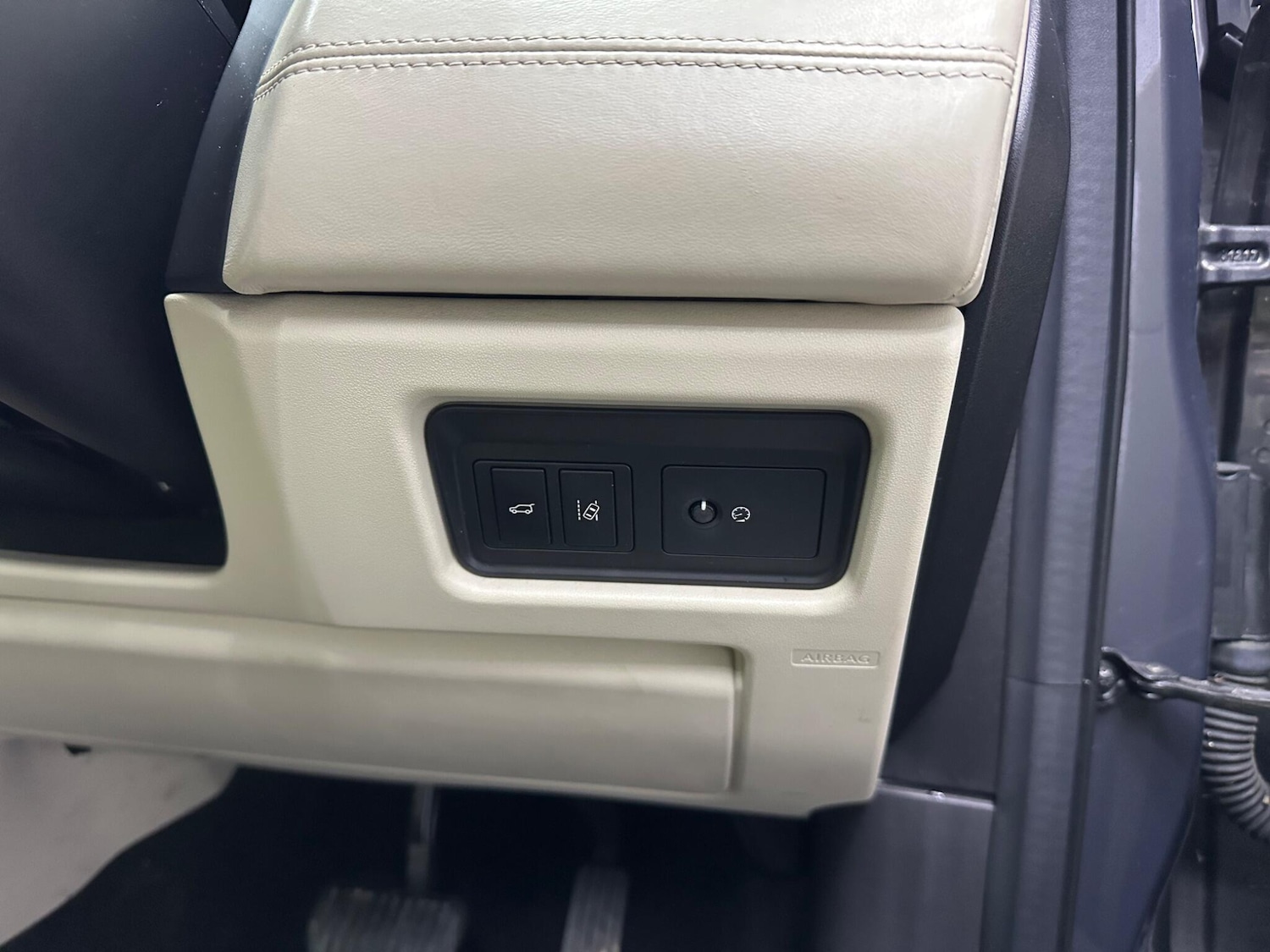 Used Land Rover Discovery Sport 2017 for sale - 77386907: Photo 29