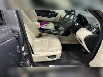 Used Land Rover Discovery Sport 2017 for sale - 77386907: Photo