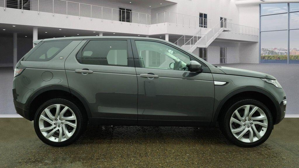 Used Land Rover Discovery Sport 2017 for sale - 77386907: Photo 9