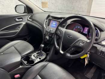 Used Hyundai Santa Fe 2015 for sale - 74848778: Photo