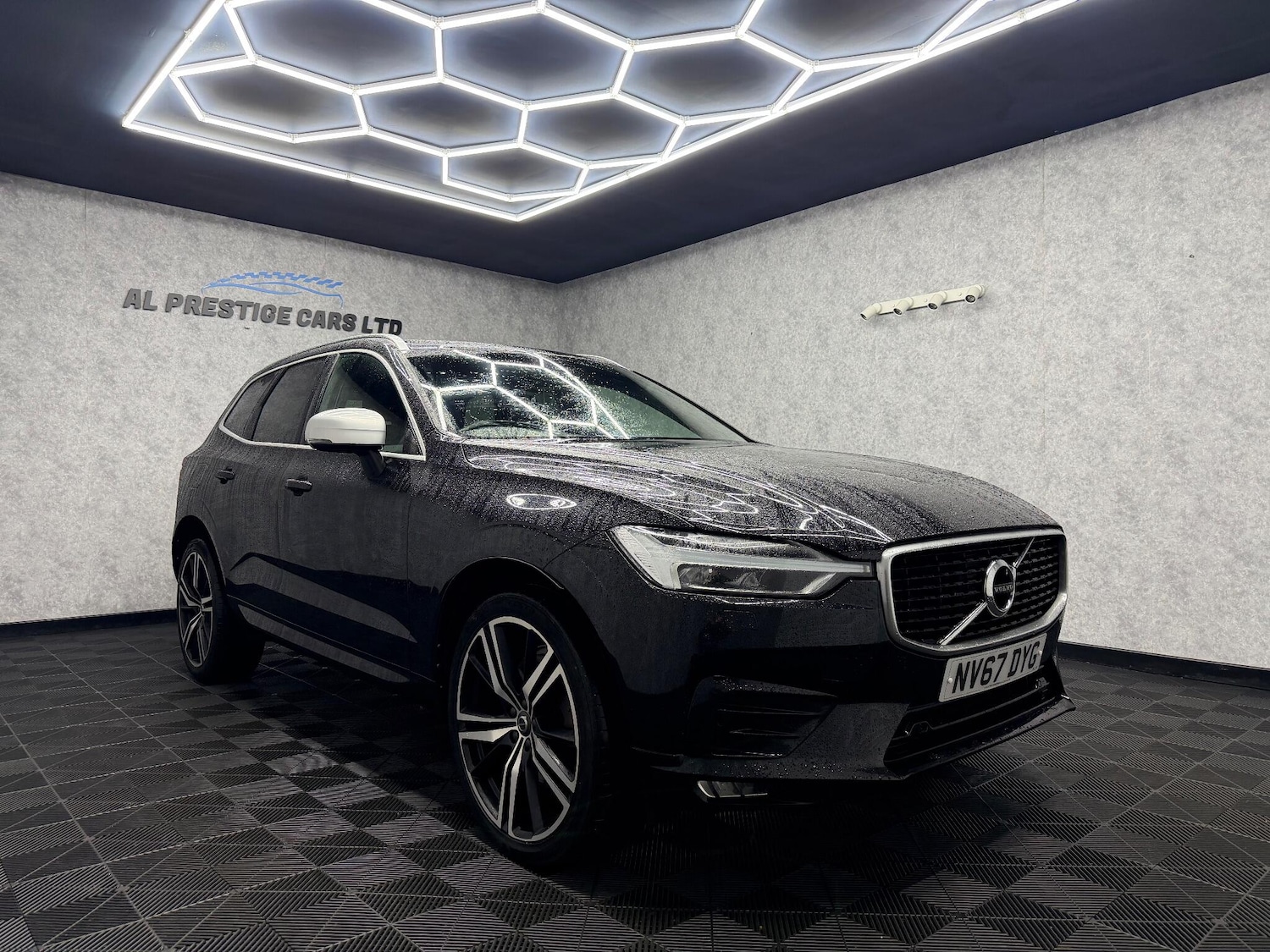 Used Volvo XC60 2018 for sale - 78058968: Photo 27