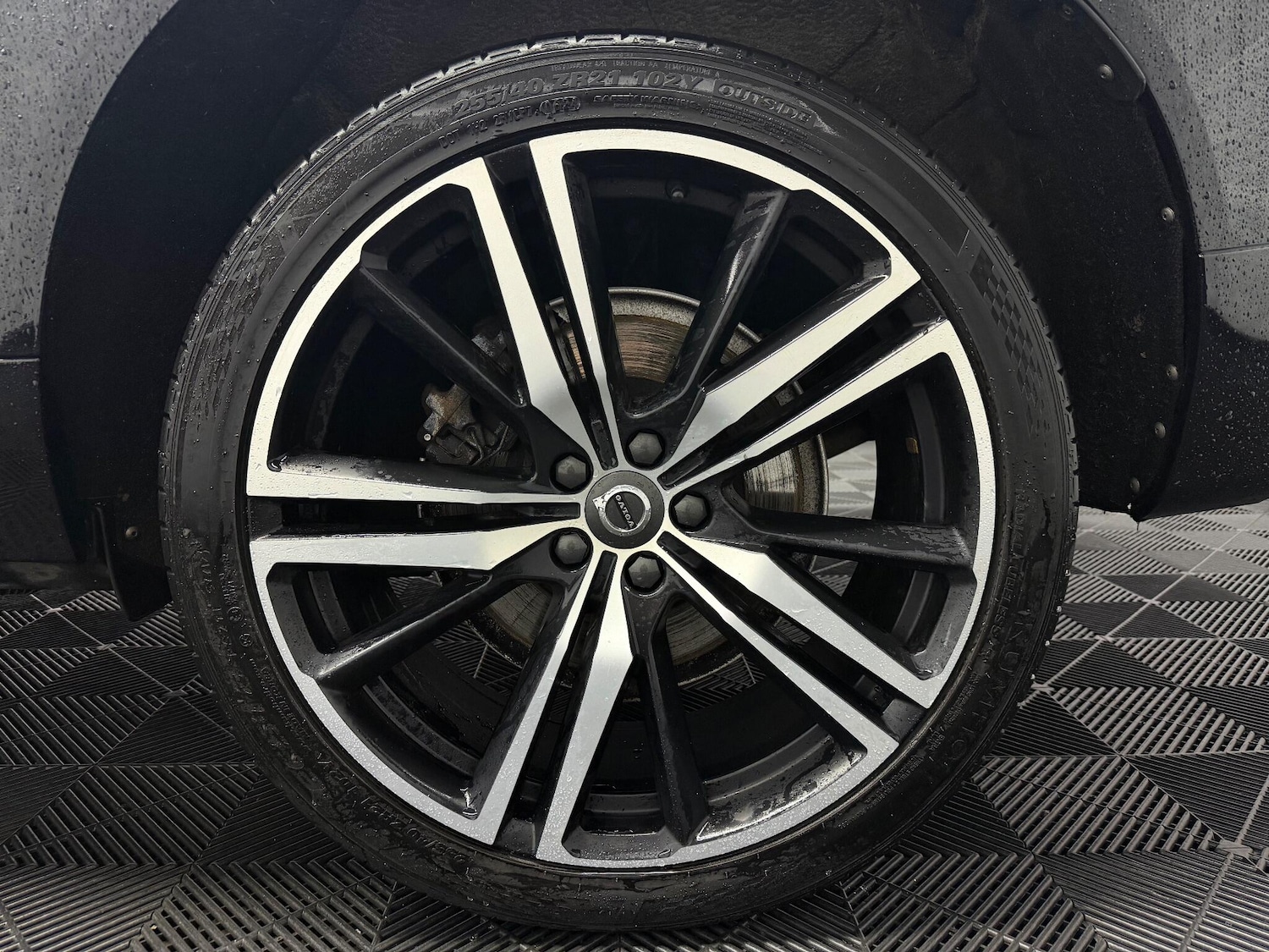 Used Volvo XC60 2018 for sale - 78058968: Photo 33