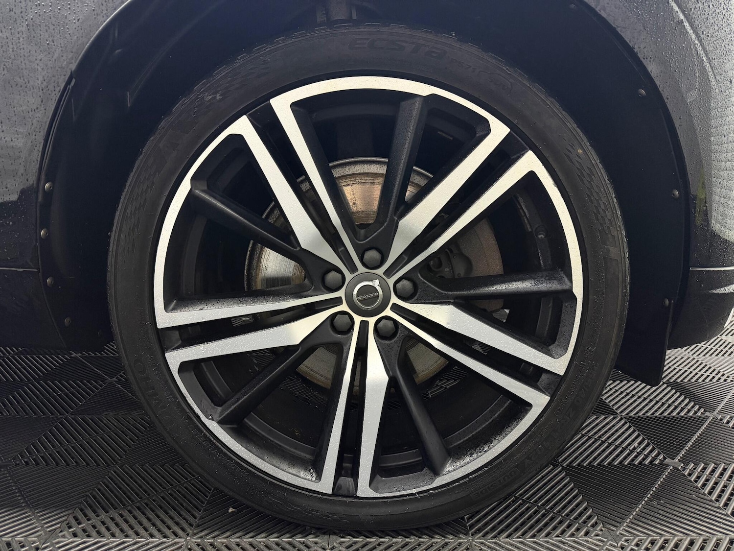 Used Volvo XC60 2018 for sale - 78058968: Photo 34