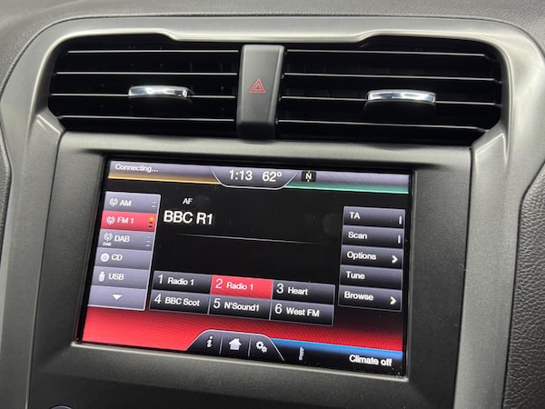 Used Ford Mondeo 2015 for sale - 74875069: Photo 15