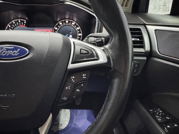 Used Ford Mondeo 2015 for sale - 74875069: Photo 20