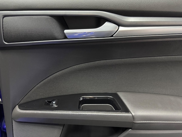 Used Ford Mondeo 2015 for sale - 74875069: Photo 30