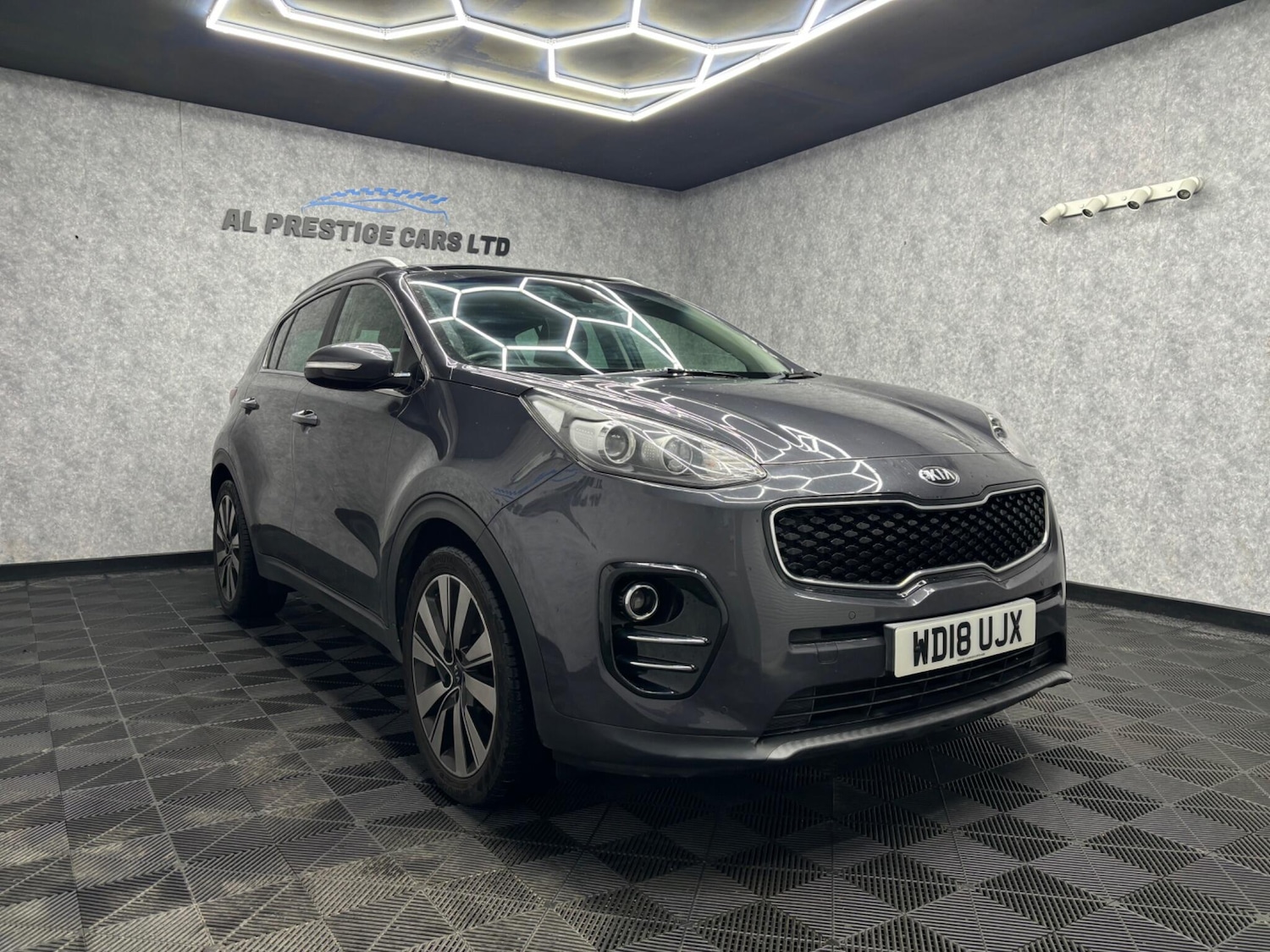 Used Kia Sportage 2018 for sale - 77455624: Photo 2