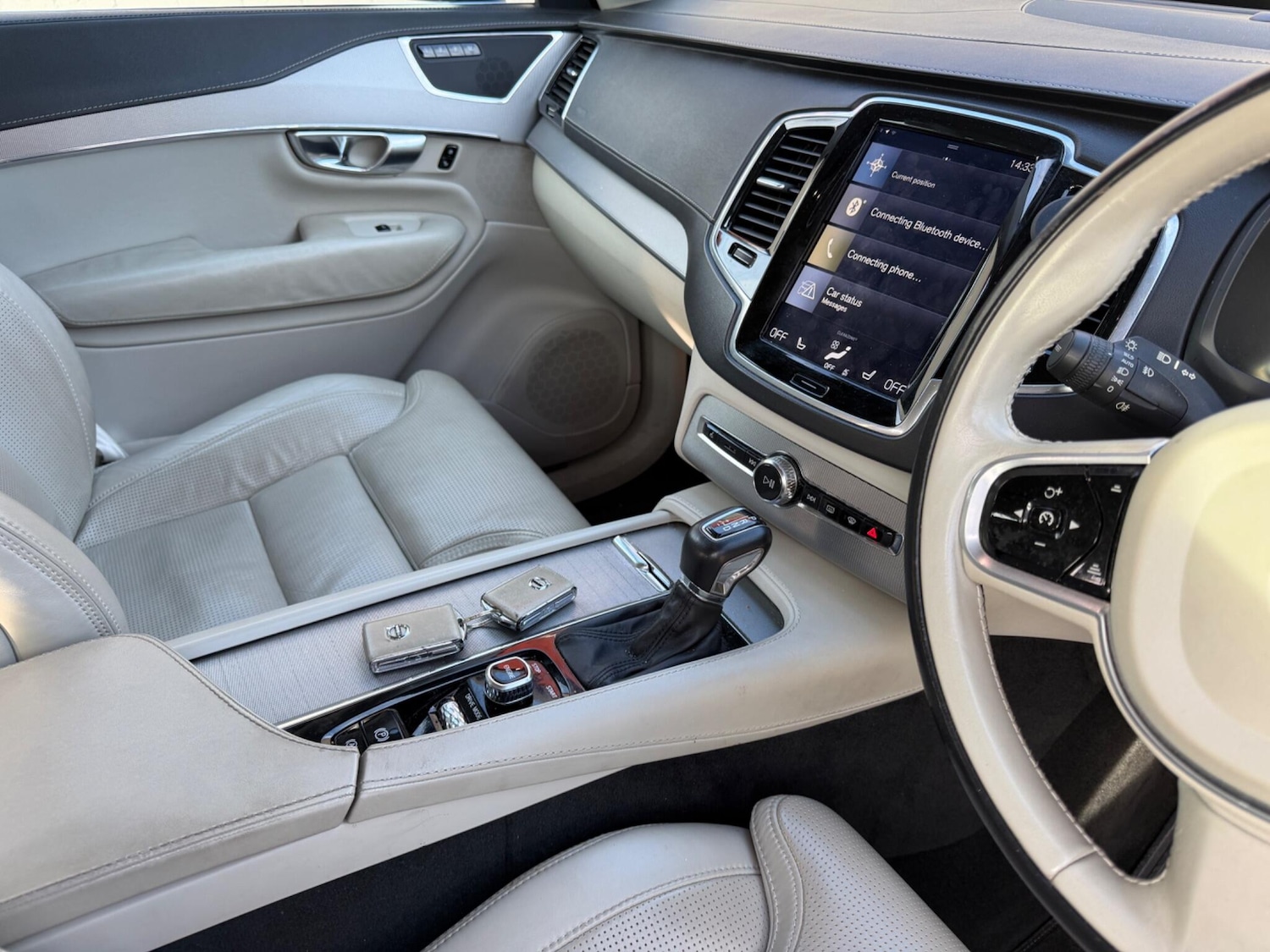 Used Volvo XC90 for sale - 77267756: Photo 3