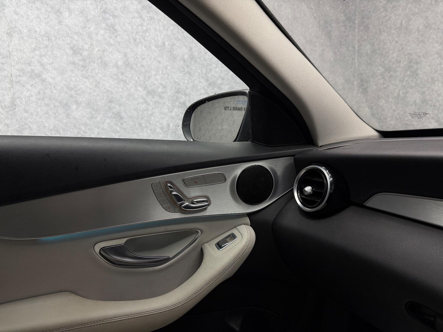 Used Mercedes-Benz C Class 2016 for sale - 78058498: Photo 6