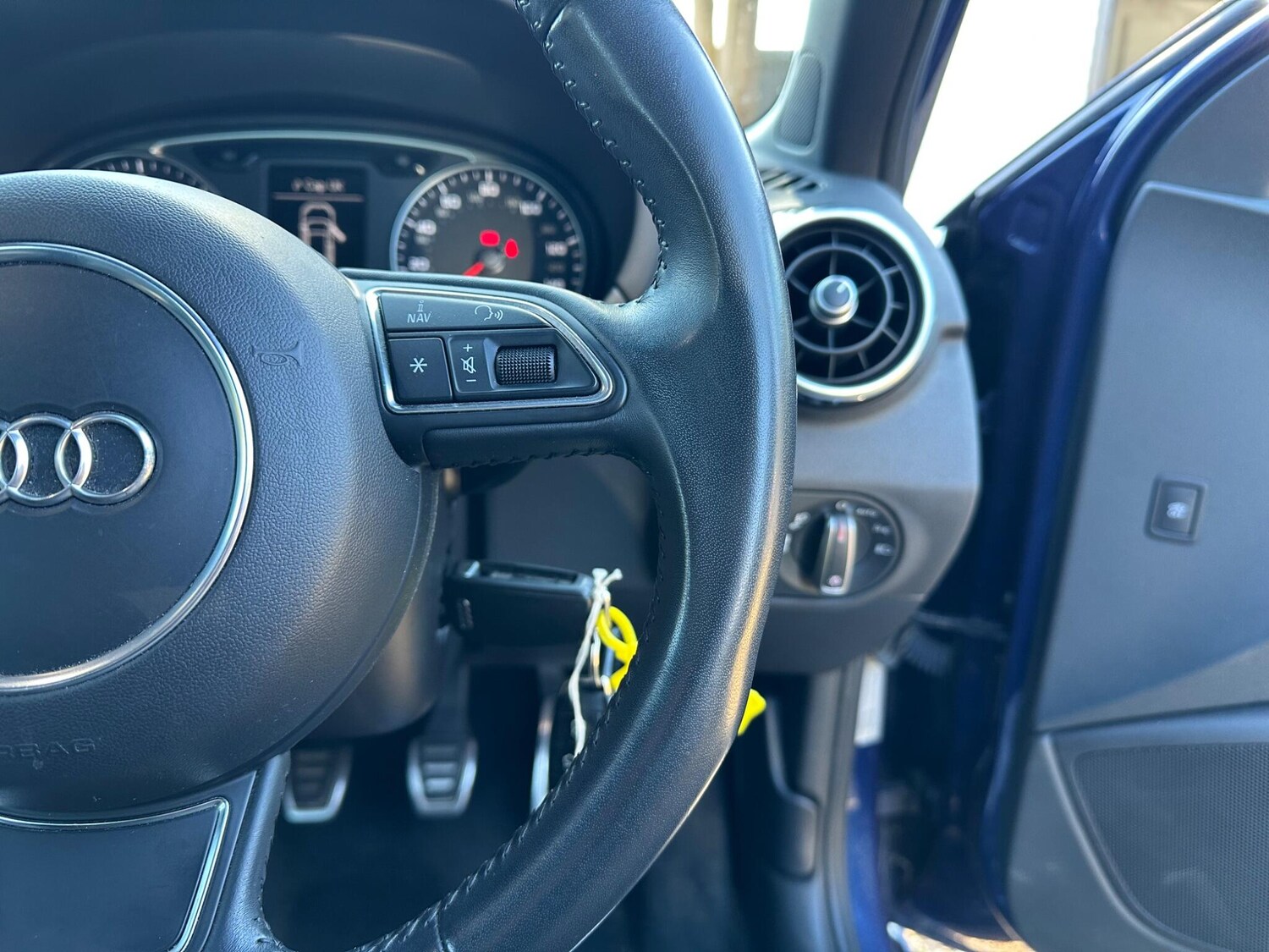 Used Audi A1 2015 for sale - 78058056: Photo 13