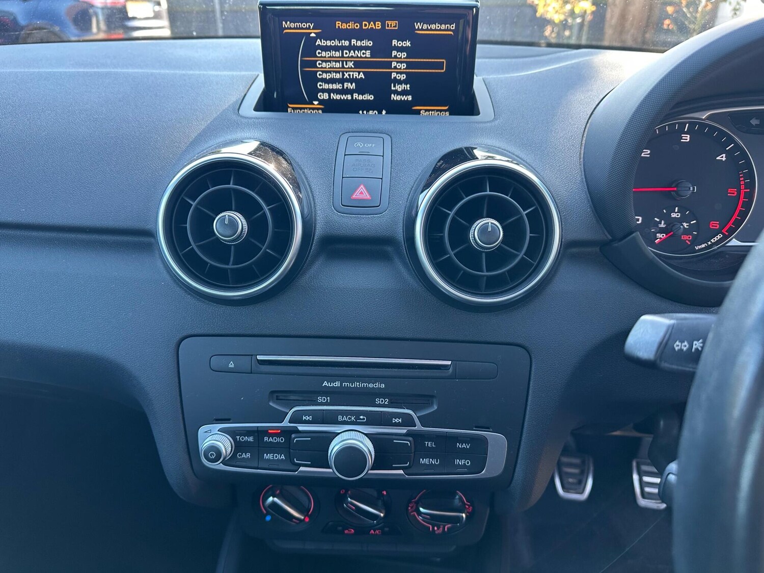 Used Audi A1 2015 for sale - 78058056: Photo 15