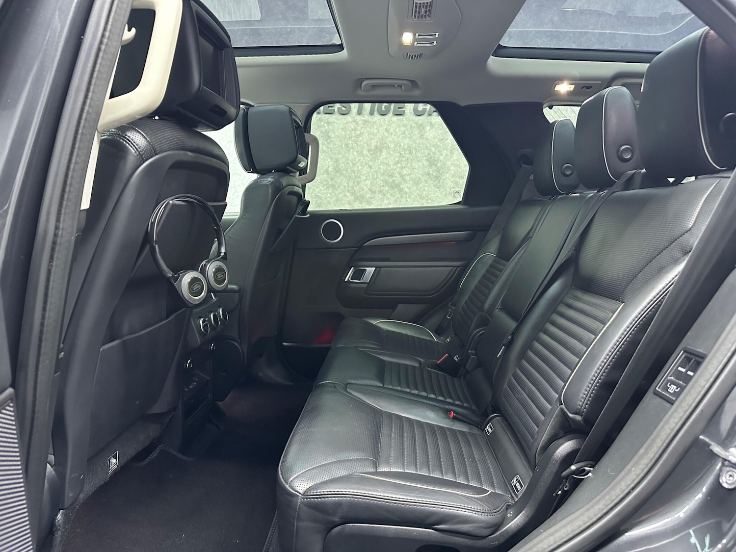 Used Land Rover Discovery 2019 for sale - 78058859: Photo 10