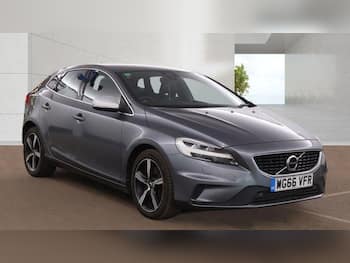 Used Volvo V40 2016 for sale - 79664332: Photo