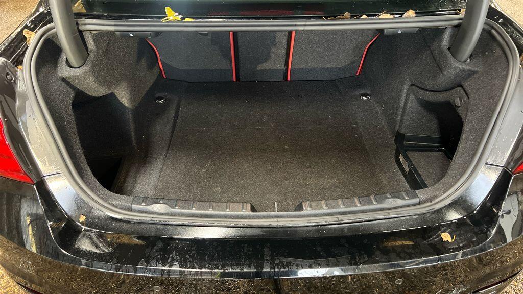 Used BMW 3 Series 2018 for sale - 76457109: Photo 12