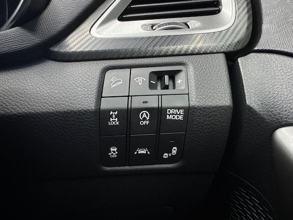 Used Hyundai Santa Fe 2016 for sale - 75166128: Photo 24