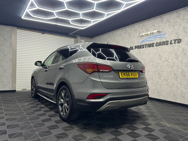 Used Hyundai Santa Fe 2016 for sale - 75166128: Photo 28