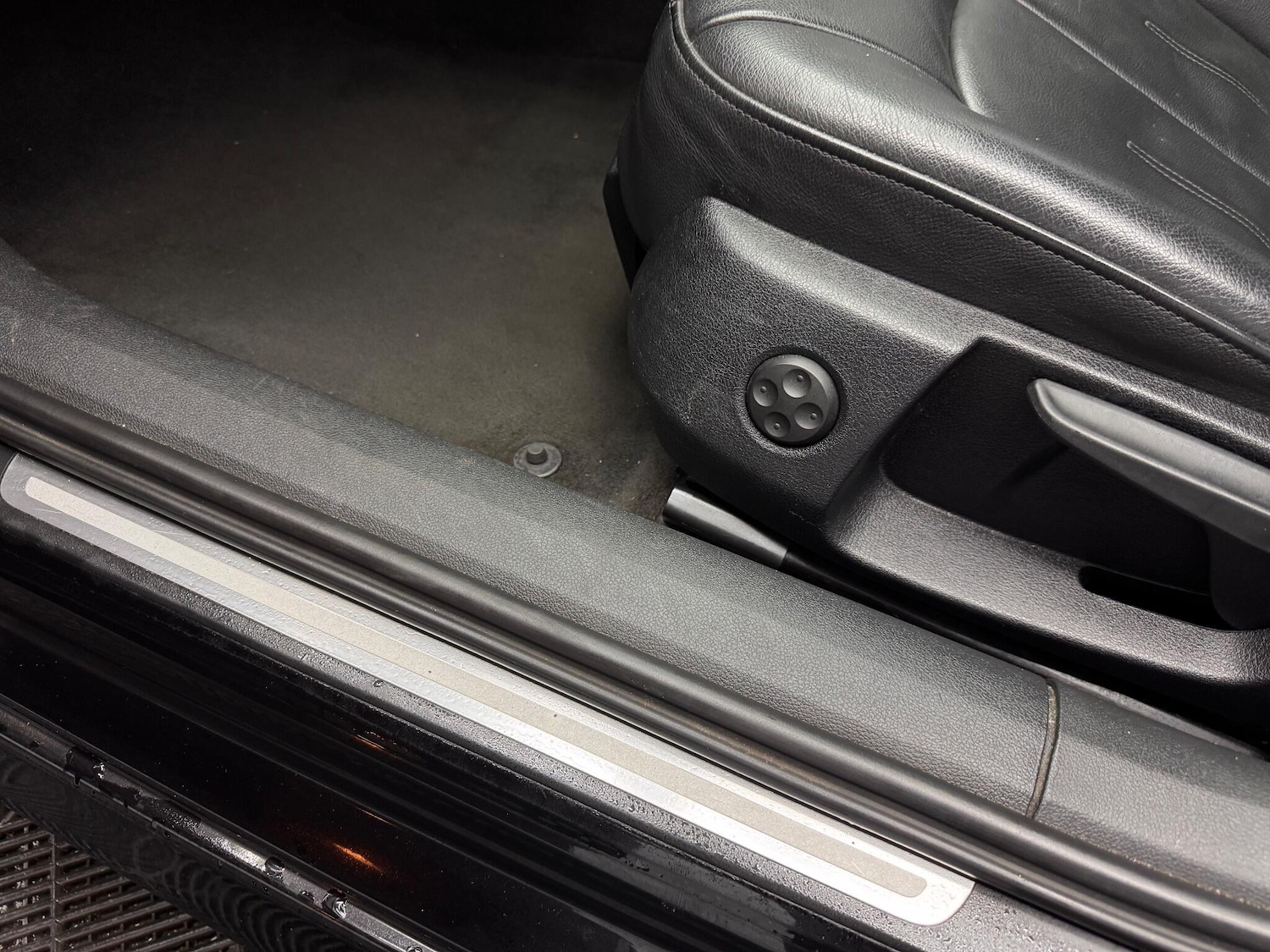 Used Audi A6 Saloon 2016 for sale - 76607168: Photo 24