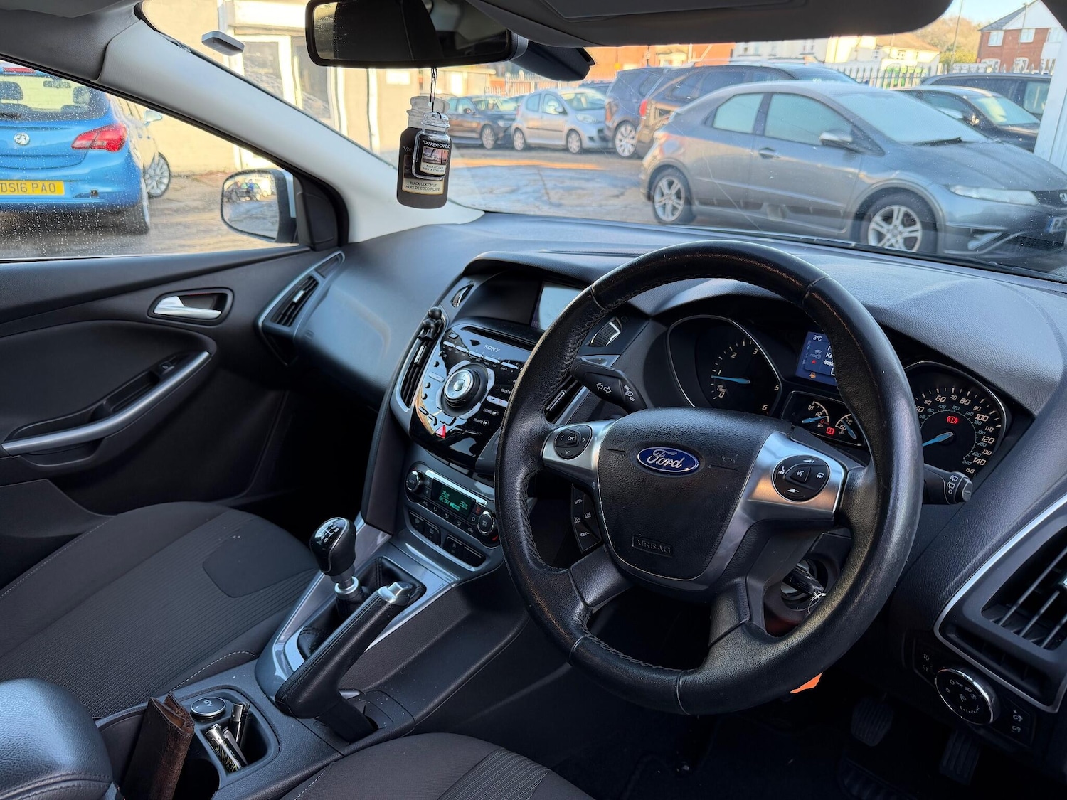 Used Ford Focus 2013 for sale - 77163306: Photo 2