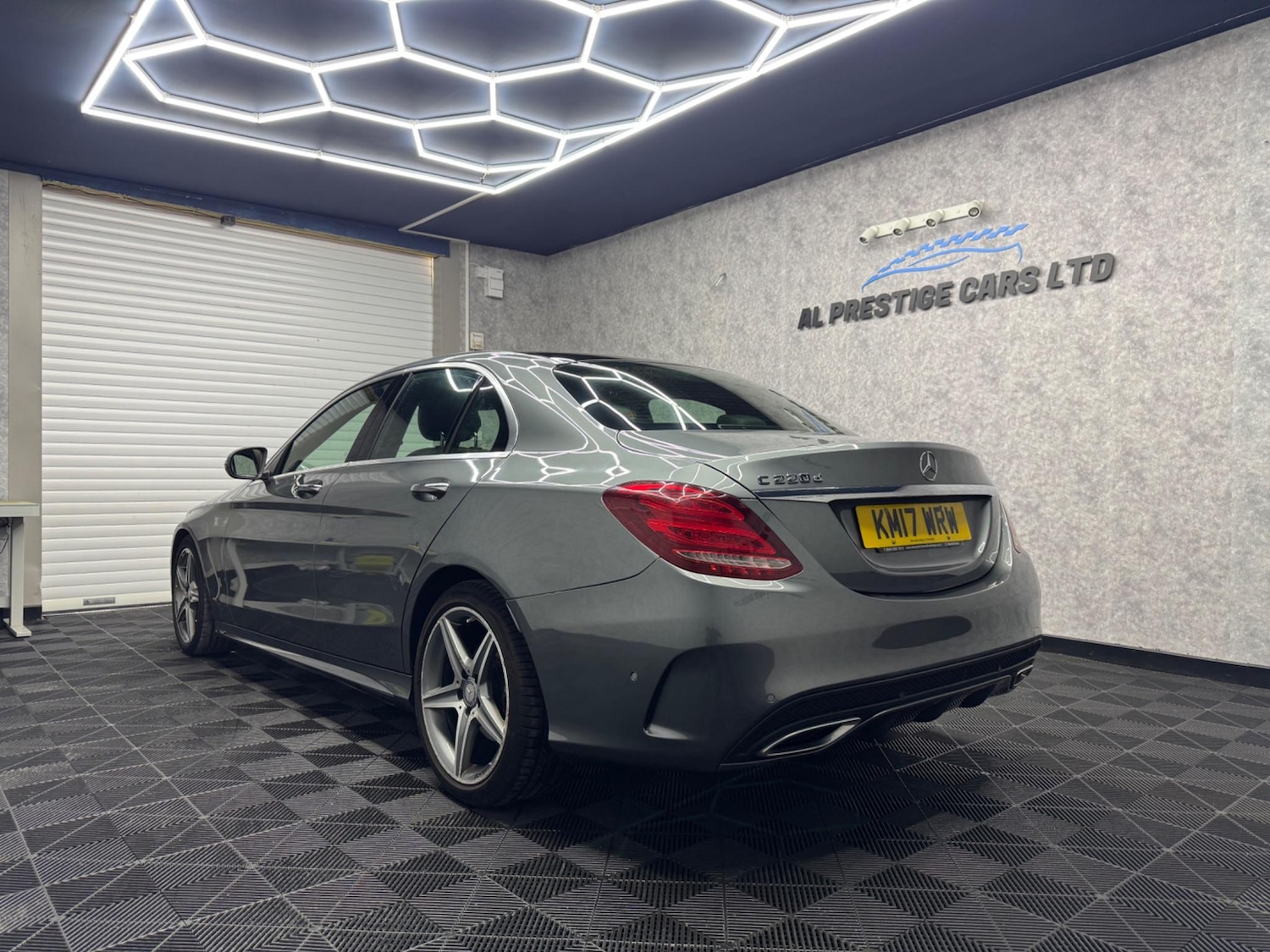 Used Mercedes-Benz C Class 2017 for sale - 74324051: Photo 12