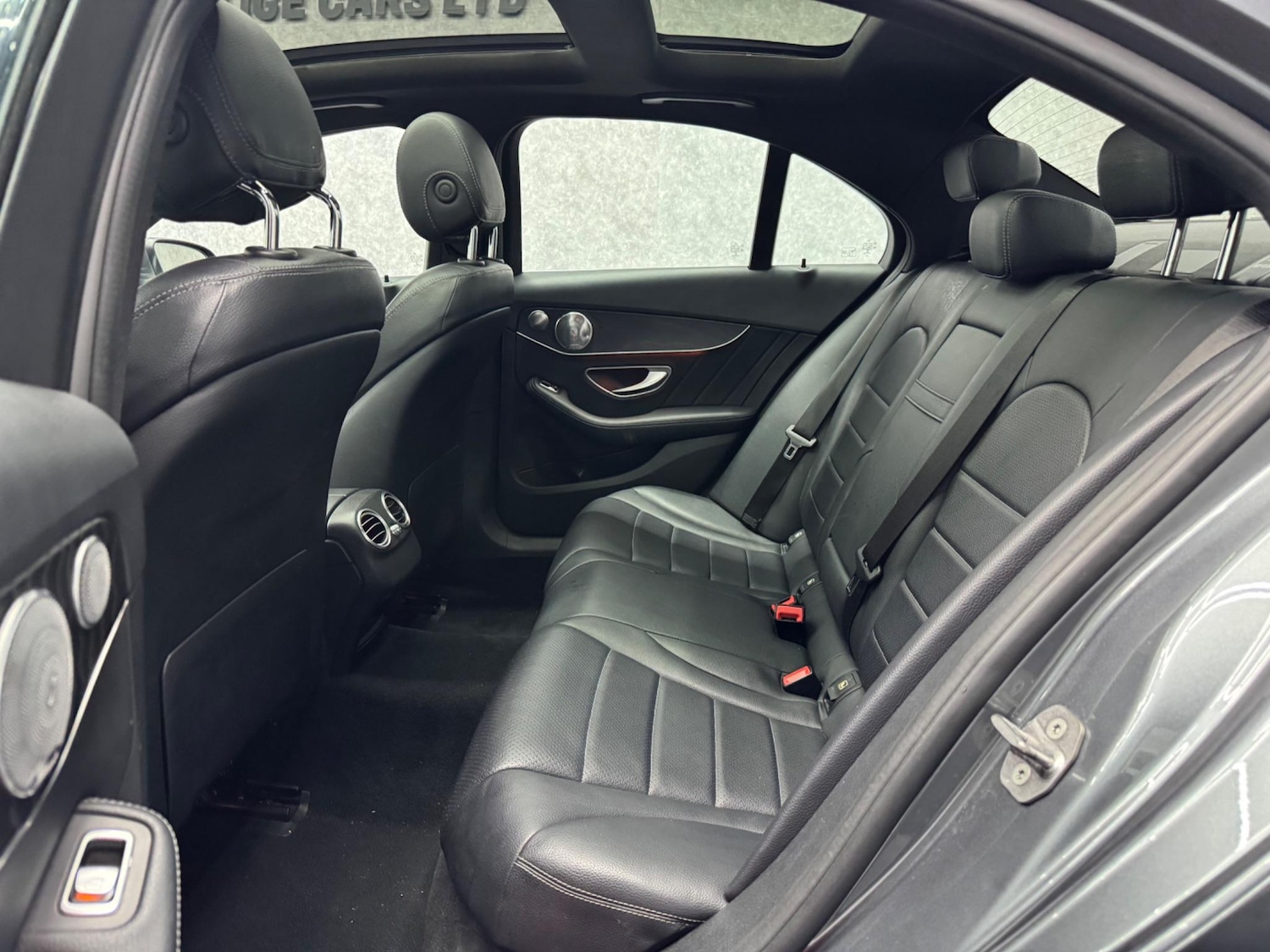 Used Mercedes-Benz C Class 2017 for sale - 74324051: Photo 18