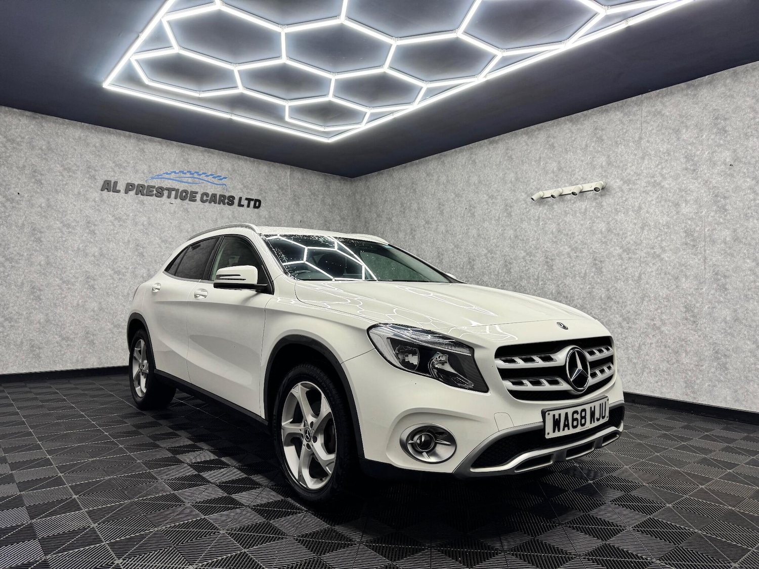 Used Mercedes-Benz GLA 2018 for sale - 76866124: Photo 25
