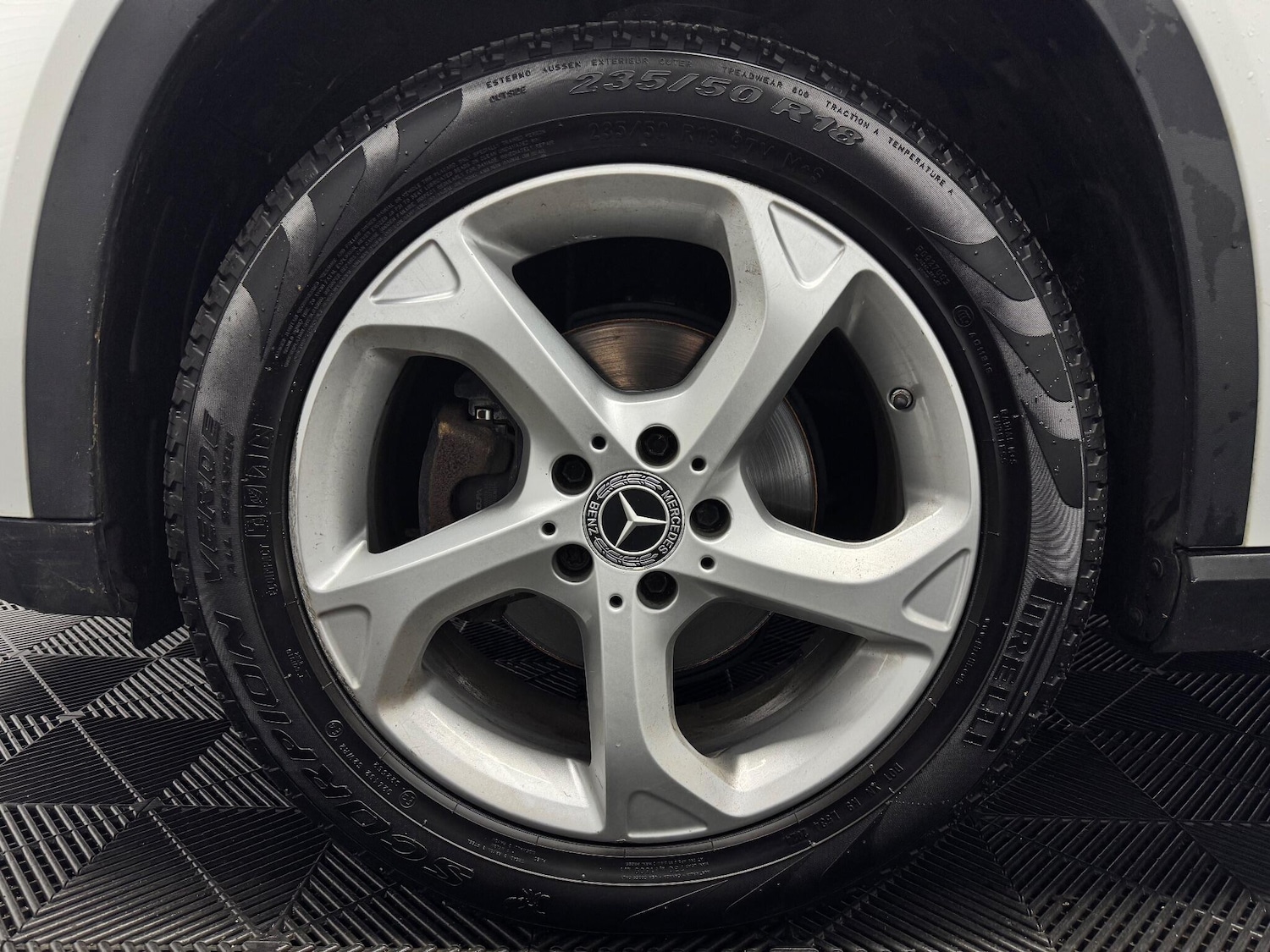 Used Mercedes-Benz GLA 2018 for sale - 76866124: Photo 30