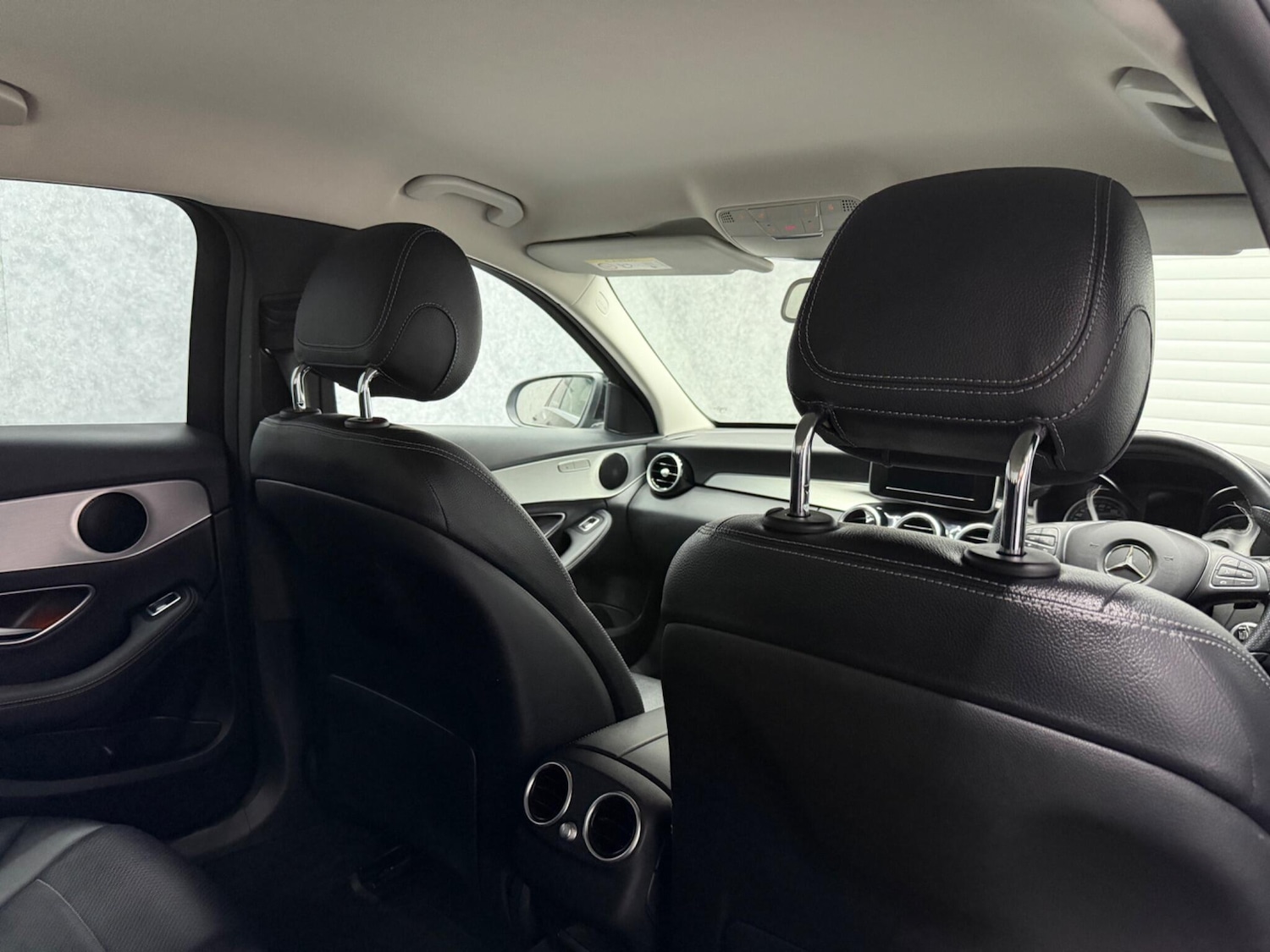 Used Mercedes-Benz C Class 2017 for sale - 77982473: Photo 11