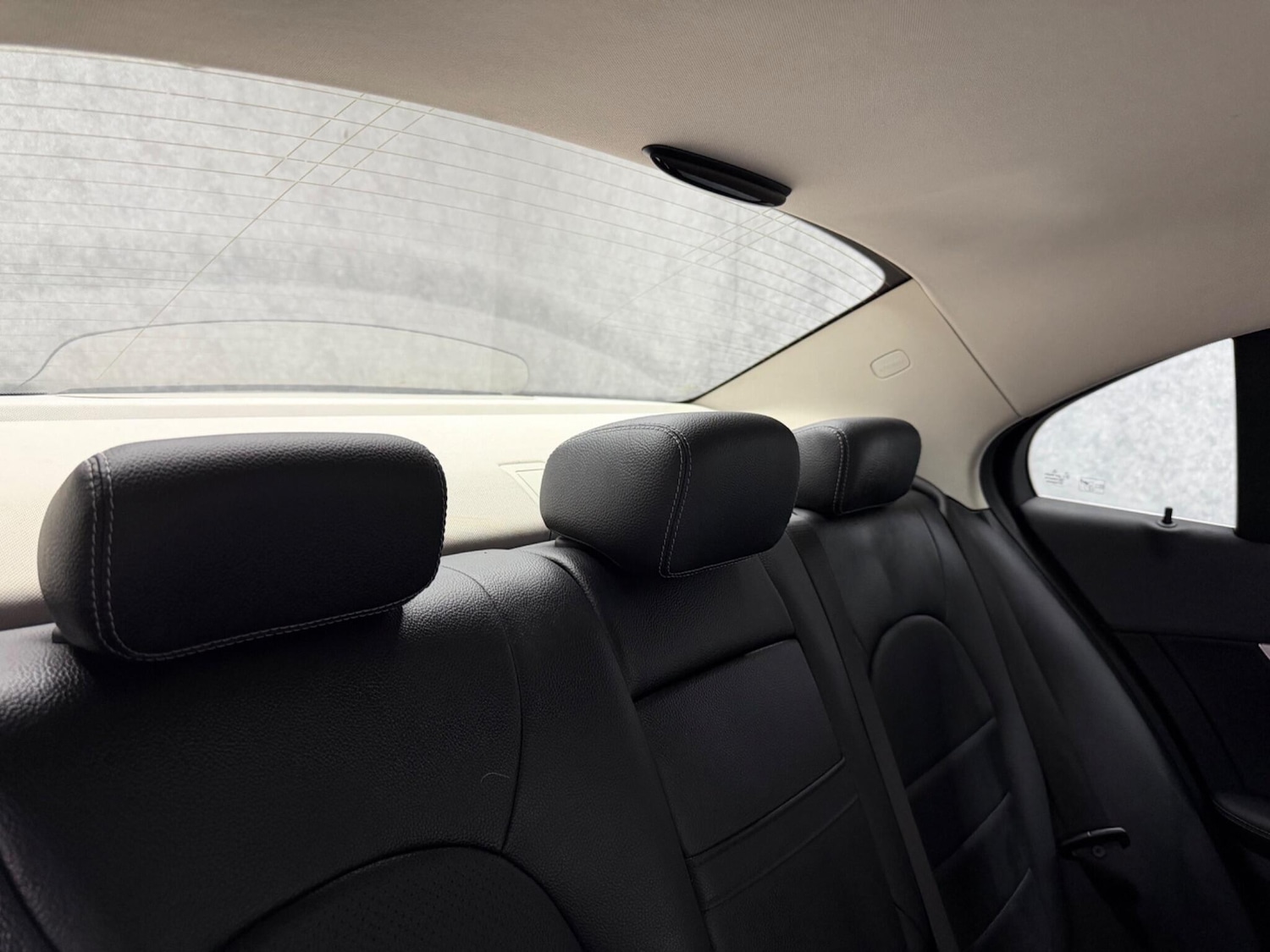 Used Mercedes-Benz C Class 2017 for sale - 77982473: Photo 12