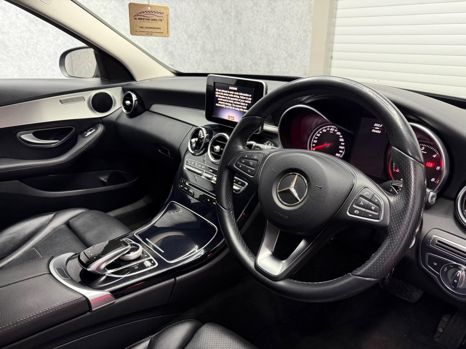 Used Mercedes-Benz C Class 2017 for sale - 77982473: Photo 2