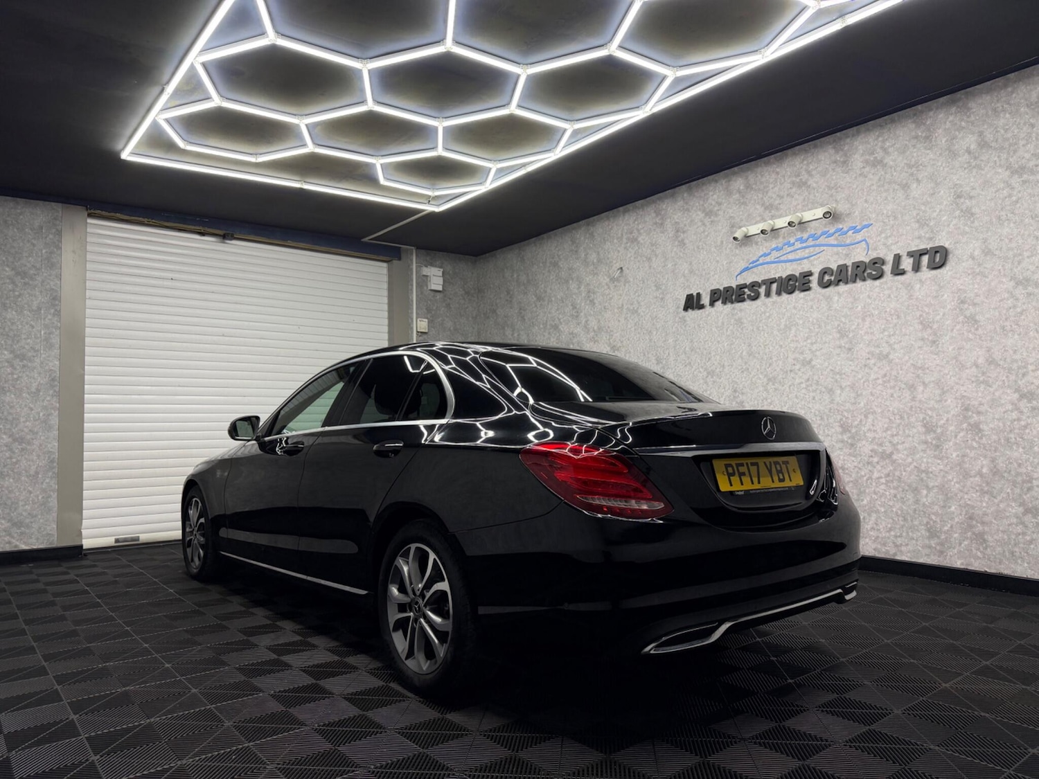 Used Mercedes-Benz C Class 2017 for sale - 77982473: Photo 7