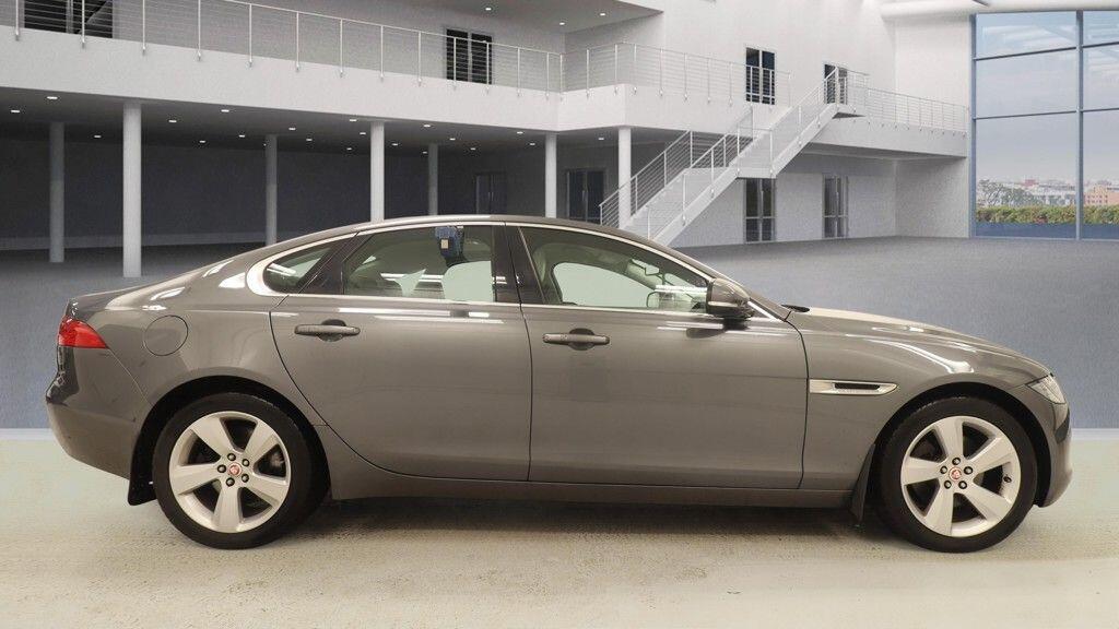 Used Jaguar XF 2018 for sale - 77784722: Photo 10