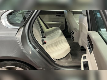 Used Jaguar XF 2018 for sale - 77784722: Photo