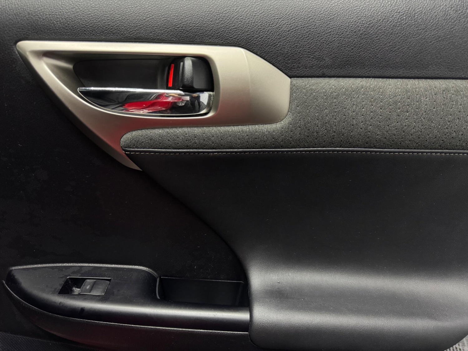 Used Lexus CT 2014 for sale - 75682161: Photo 23