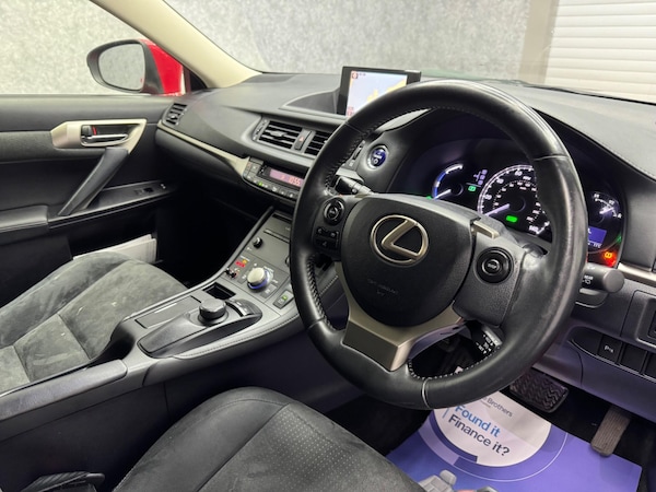 Used Lexus CT 2014 for sale - 75682161: Photo 2